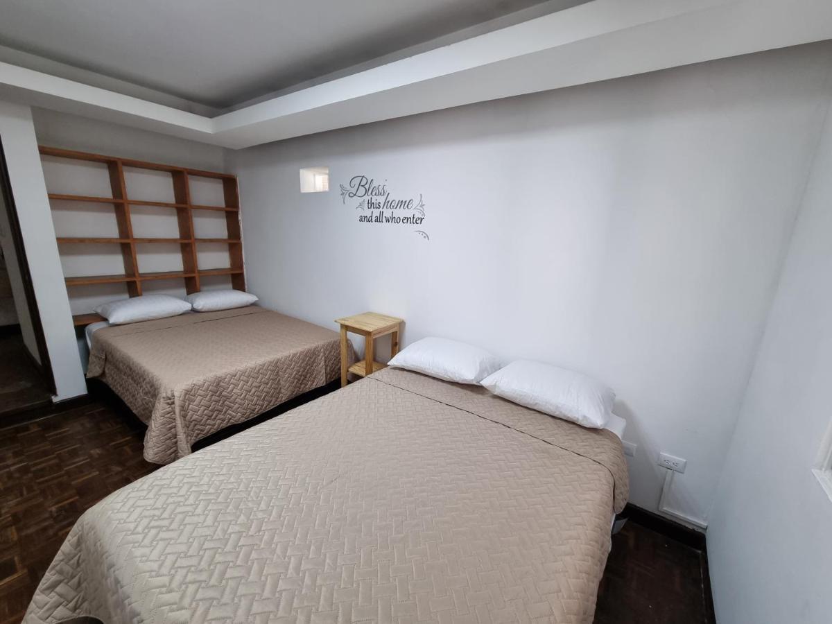 Central 10 Boutique Hostel Guatemala City Bagian luar foto