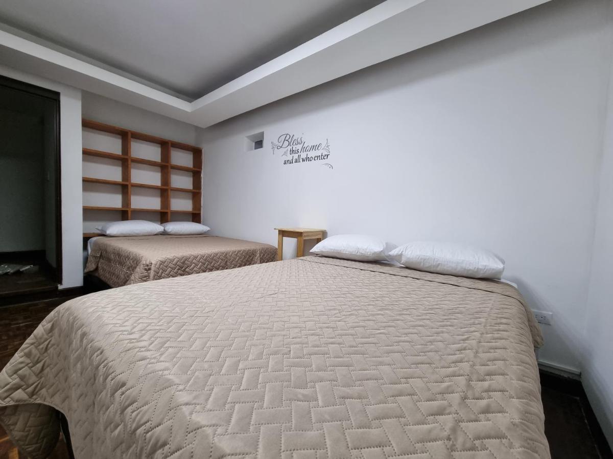 Central 10 Boutique Hostel Guatemala City Bagian luar foto