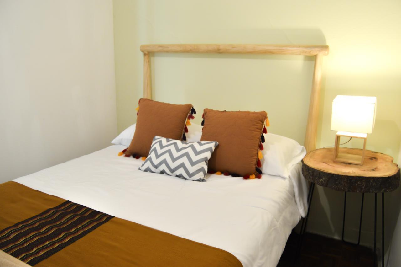 Central 10 Boutique Hostel Guatemala City Bagian luar foto